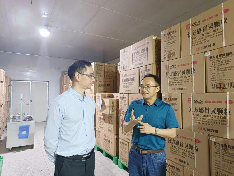 同心同德克时艰，不忘初心促发展