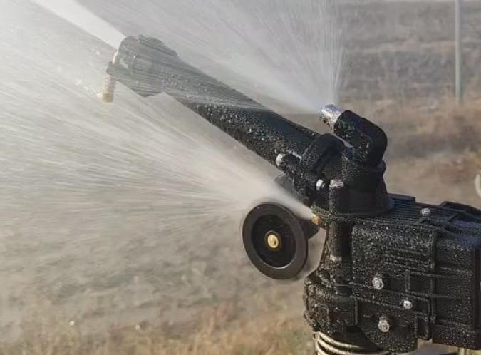 《‌“药械结合”闯出百亿新赛道：本土品牌持“械字证”打破外资十二年垄断》