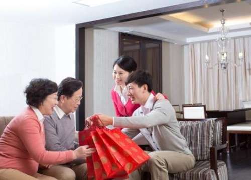 告别盲目滋补，春节礼赠进入&ldquo;健康实用&rdquo;新时代