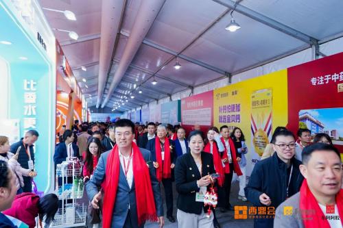 5 万人鏖战湖州！2026 西鼎会首日燃爆院外市场！新品首发、工商签约、趋势定调三重生意新局
