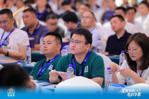 锚定政策红利 深耕场景增量｜李胜塔连云港开讲健康驿站落地方，解锁药店非药全新增长赛道