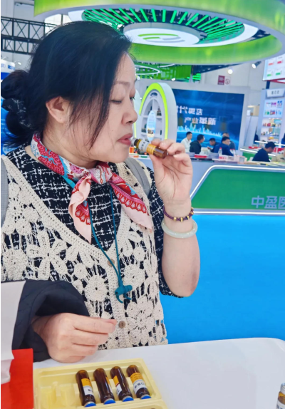 汉森制药亮相第93届全国药交会｜四磨汤口服液、天麻醒脑胶囊荣获家庭常备双项荣誉